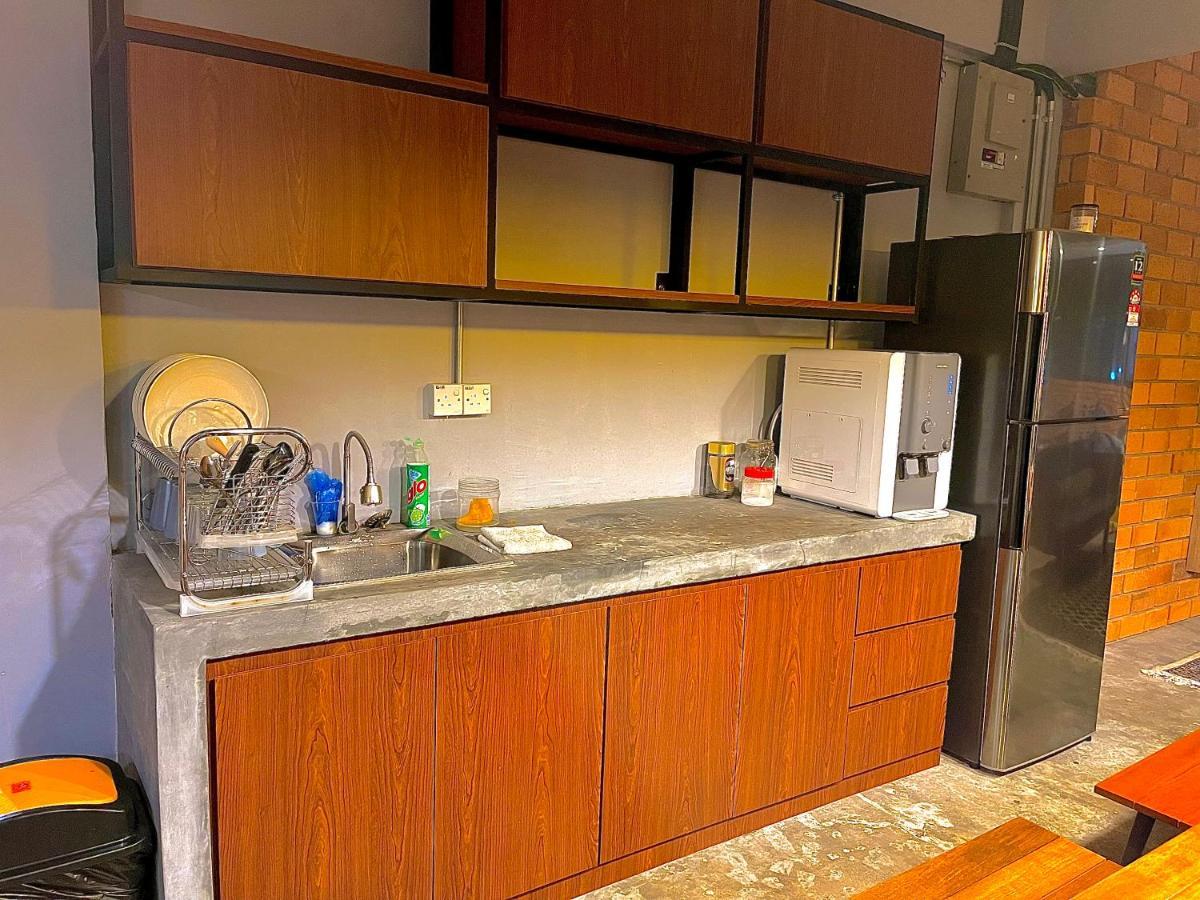Arch Dormitorio Cenang بانتايْ تْشينانغ المظهر الخارجي الصورة