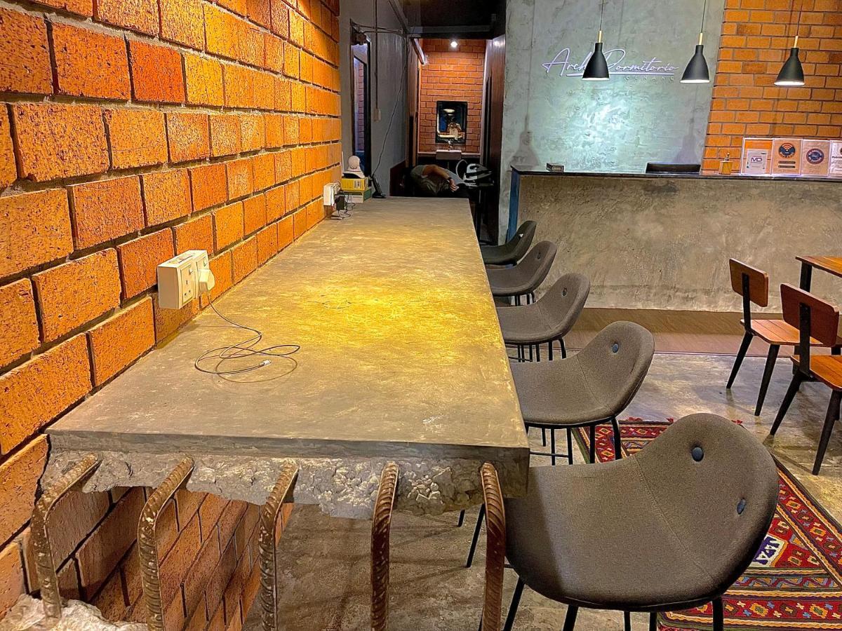 Arch Dormitorio Cenang بانتايْ تْشينانغ المظهر الخارجي الصورة