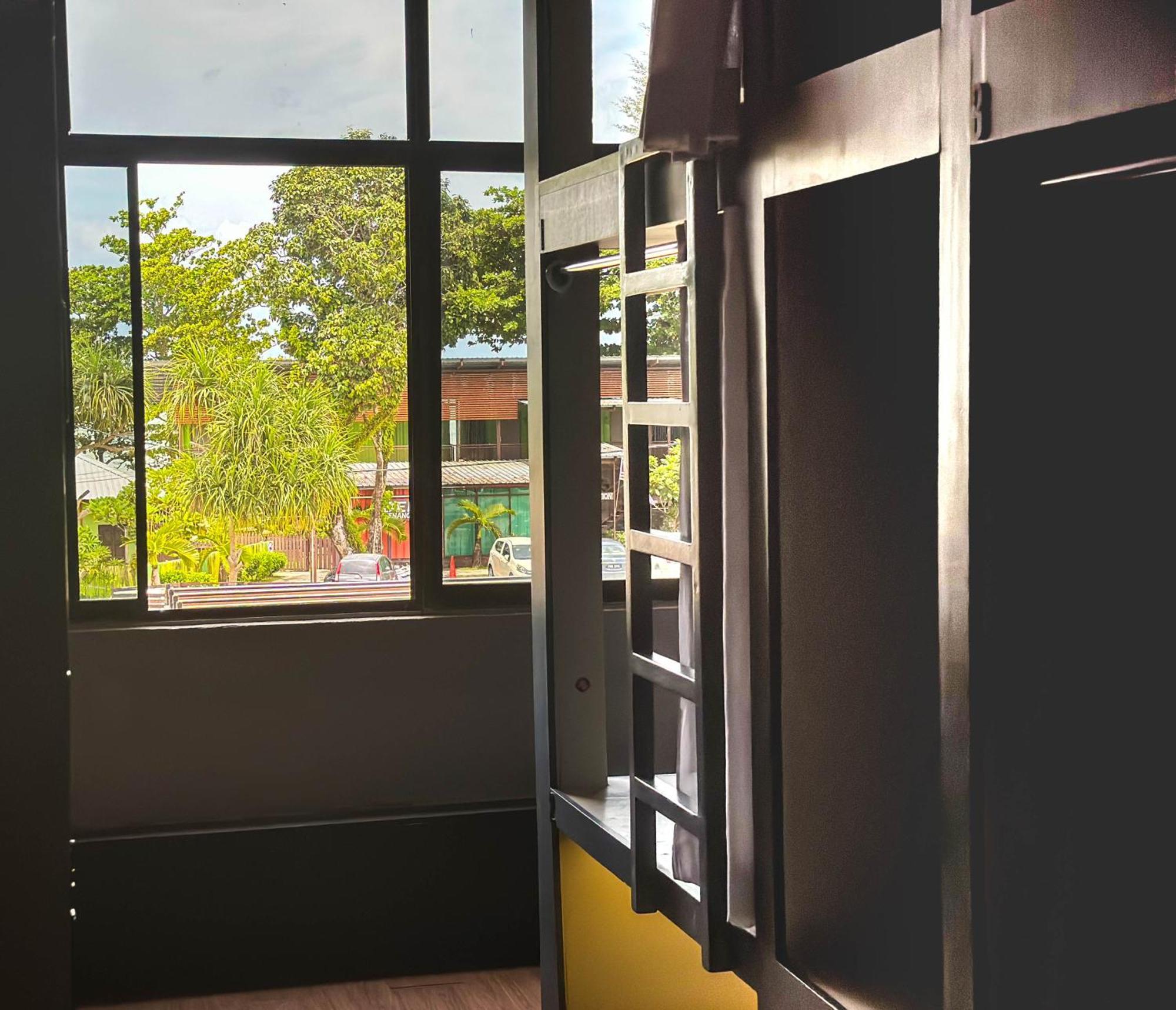 Arch Dormitorio Cenang بانتايْ تْشينانغ المظهر الخارجي الصورة