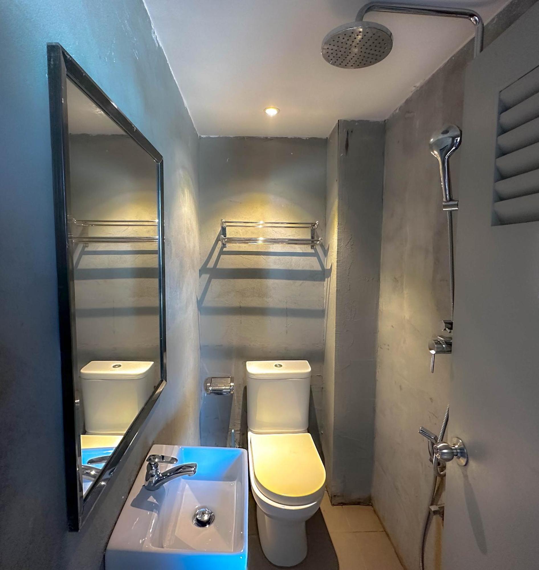 Arch Dormitorio Cenang بانتايْ تْشينانغ المظهر الخارجي الصورة