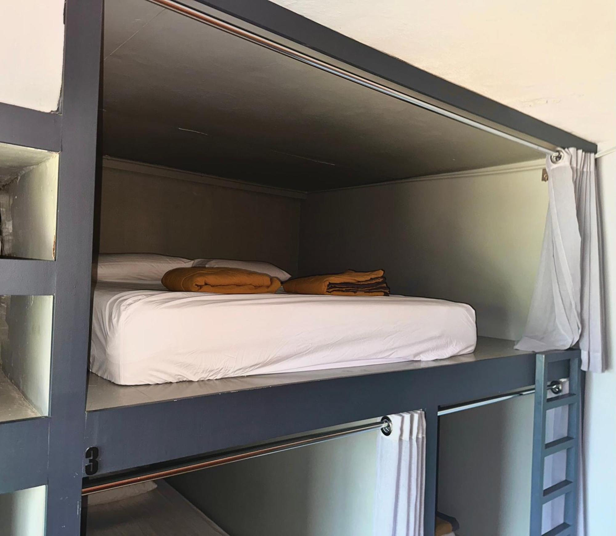 Arch Dormitorio Cenang بانتايْ تْشينانغ المظهر الخارجي الصورة
